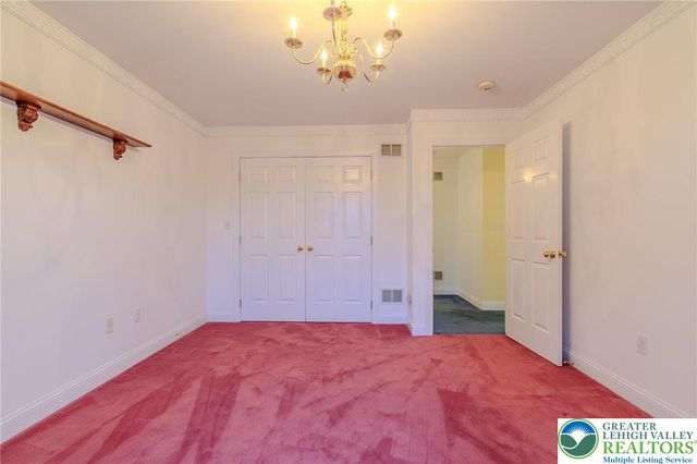 1768 Penns Crossing, South Whitehall Twp, PA 18104