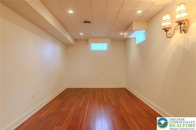 1768 Penns Crossing, South Whitehall Twp, PA 18104