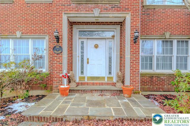 1768 Penns Crossing, South Whitehall Twp, PA 18104