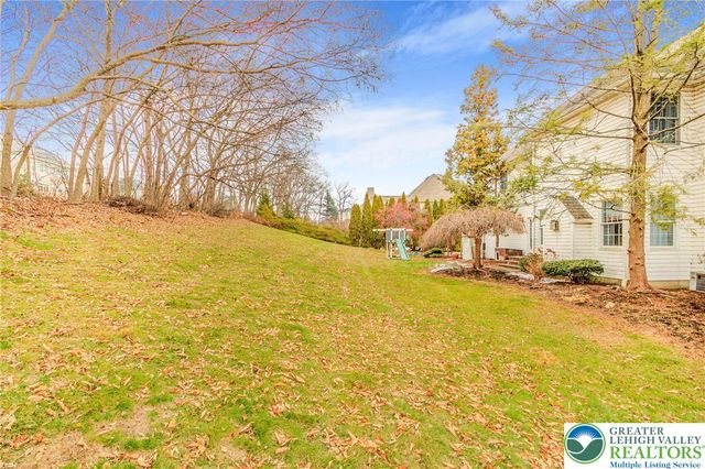 1768 Penns Crossing, South Whitehall Twp, PA 18104