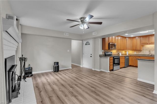 109 Causeway DR, Chesapeake, VA 23322