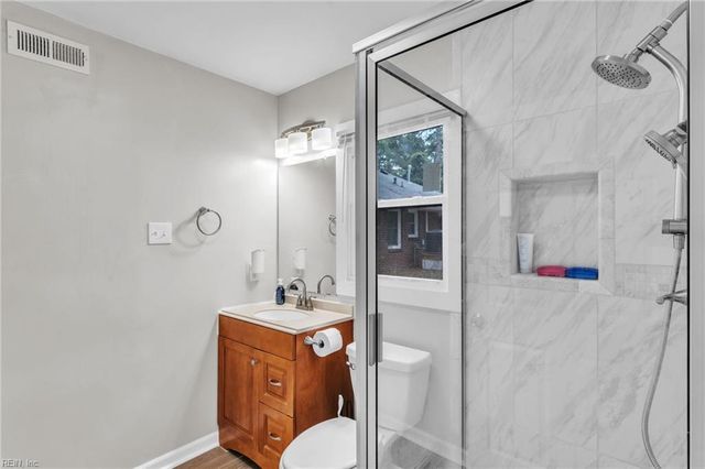 109 Causeway DR, Chesapeake, VA 23322
