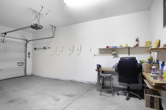 74119 Academy Lane E, Palm Desert, CA 92211