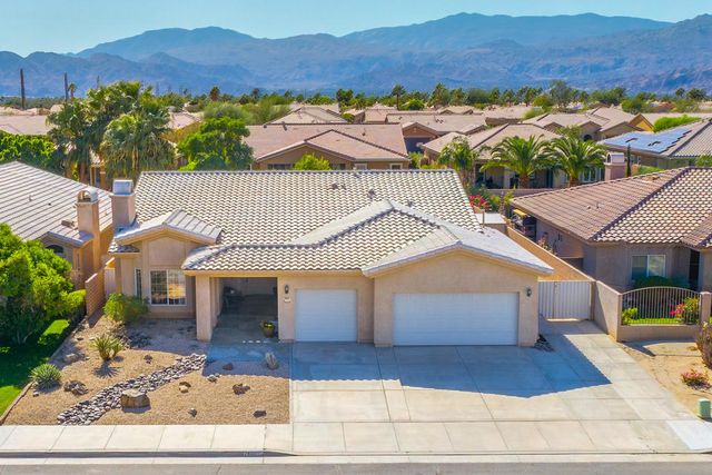 74119 Academy Lane E, Palm Desert, CA 92211