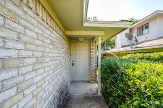 127 Allencrest Drive, White Settlement, TX 76108