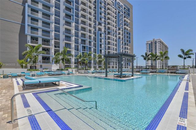 5350 NW 84th Ave 1703, Doral, FL 33166