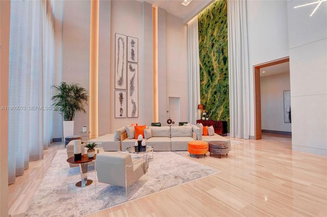 5350 NW 84th Ave 1703, Doral, FL 33166