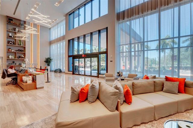 5350 NW 84th Ave 1703, Doral, FL 33166