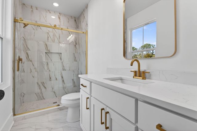 105 Kenneth Lane, Summerville, SC 29486
