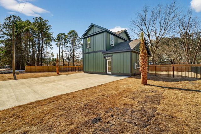 105 Kenneth Lane, Summerville, SC 29486