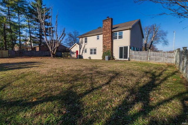 6301 E Oak Street, Evansville, IN 47715