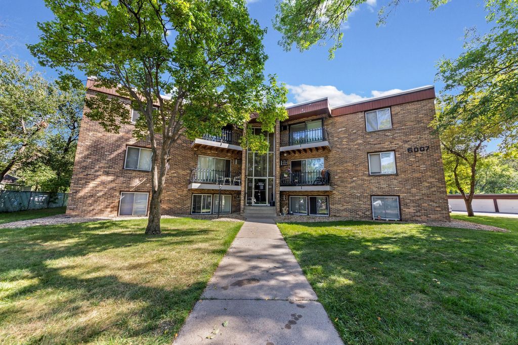6007 W Broadway Avenue 303, New Hope, MN 55428 — exterior