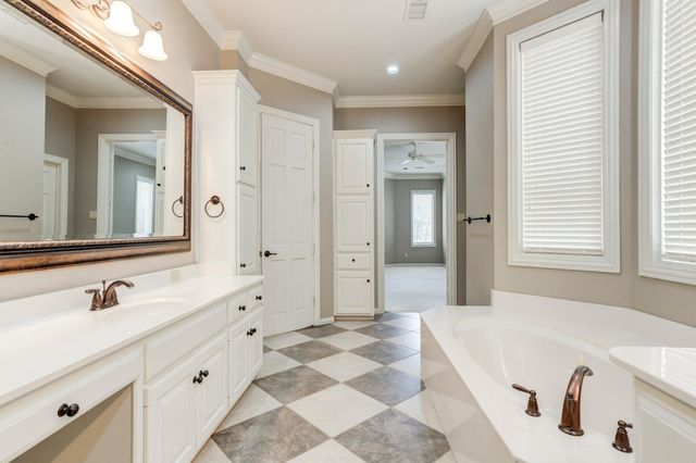 8902 York Place, Lubbock, TX 79424