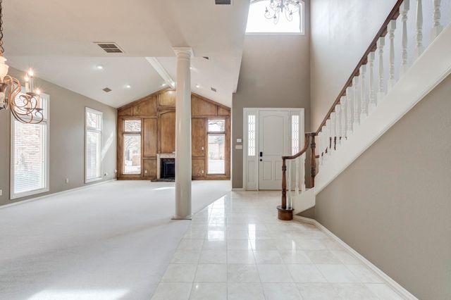 8902 York Place, Lubbock, TX 79424