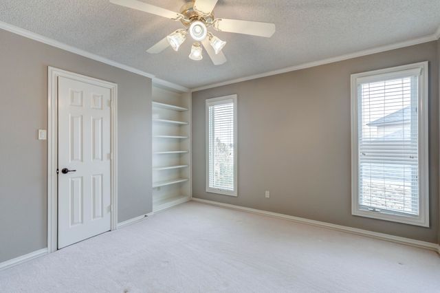 8902 York Place, Lubbock, TX 79424