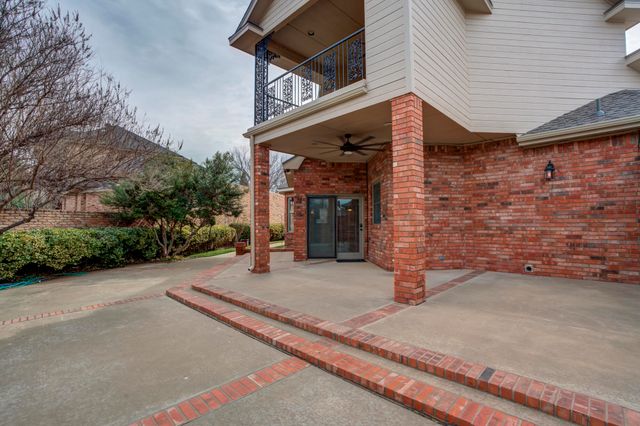8902 York Place, Lubbock, TX 79424