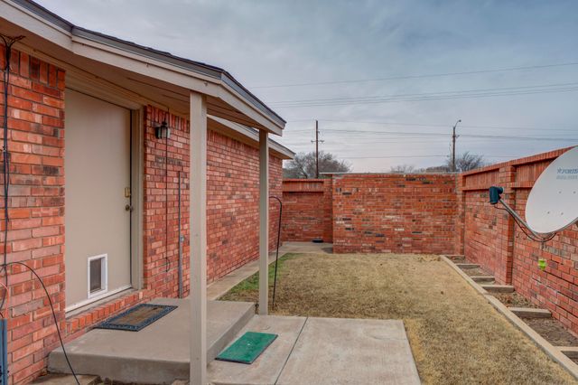 8902 York Place, Lubbock, TX 79424