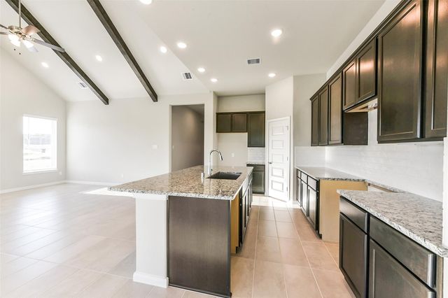 441 Barton Place Drive, Tarkington, TX 77327