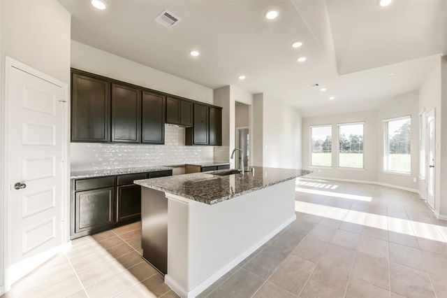 441 Barton Place Drive, Tarkington, TX 77327