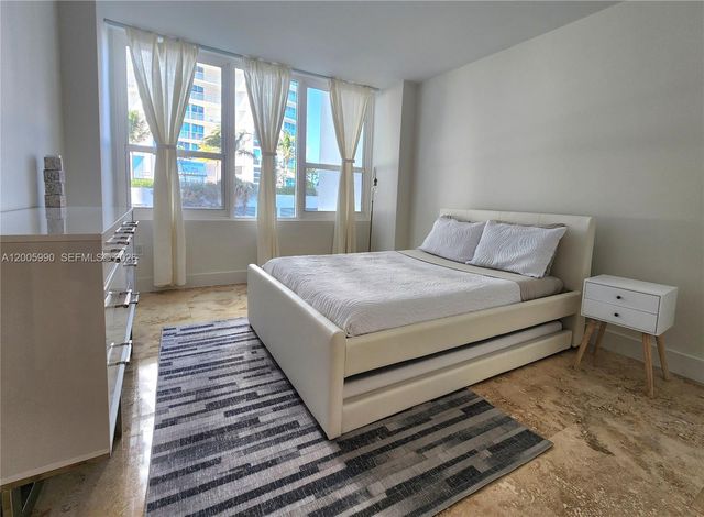 3505 S Ocean Dr 209, Hollywood, FL 33019