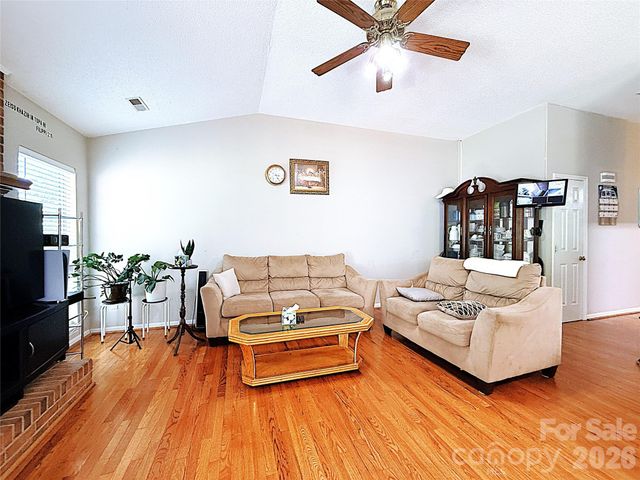 13636 Portpatrick Lane, Matthews, NC 28105