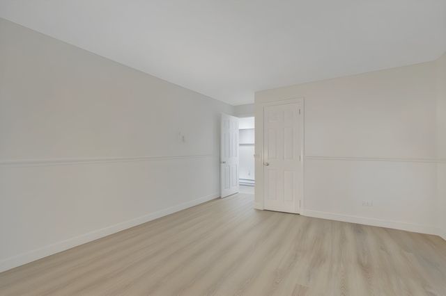 61 Taunton St 61, Bellingham, MA 02019