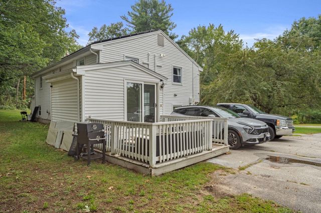 61 Taunton St 61, Bellingham, MA 02019