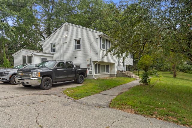 61 Taunton St 61, Bellingham, MA 02019