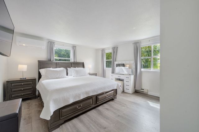 61 Taunton St 61, Bellingham, MA 02019