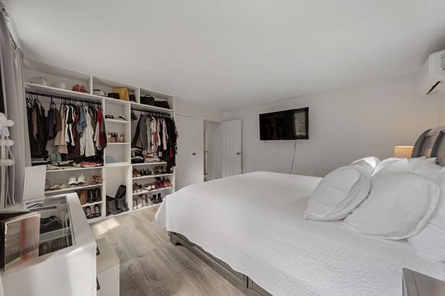 61 Taunton St 61, Bellingham, MA 02019