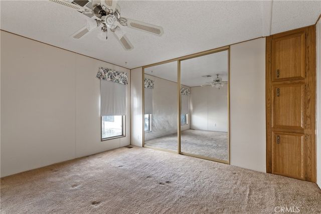 1300 W Menlo Avenue 215, Hemet, CA 92543