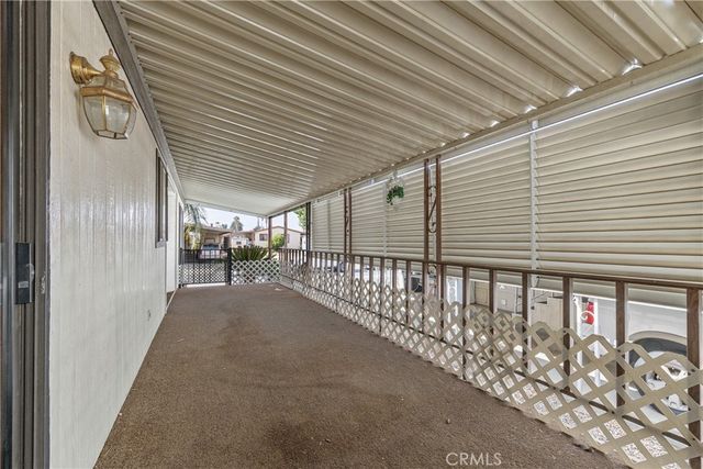 1300 W Menlo Avenue 215, Hemet, CA 92543