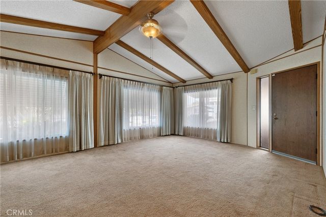 1300 W Menlo Avenue 215, Hemet, CA 92543