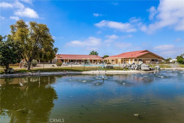 1300 W Menlo Avenue 215, Hemet, CA 92543