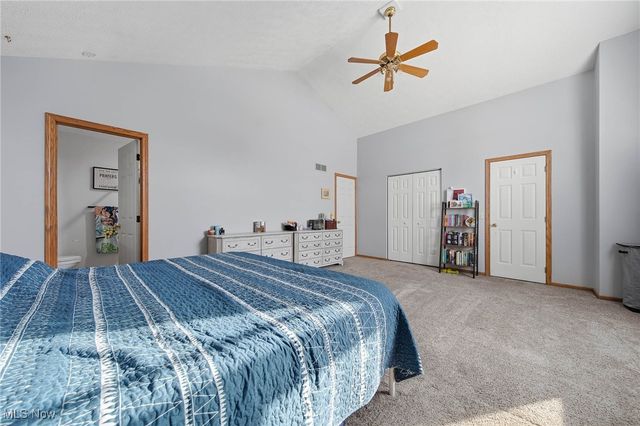 6416 Blossomwood Circle NE, Canton, OH 44721