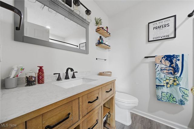 6416 Blossomwood Circle NE, Canton, OH 44721