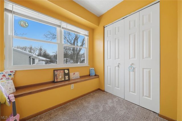 6416 Blossomwood Circle NE, Canton, OH 44721