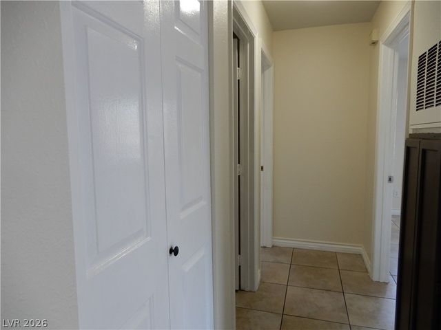 2120 Petersham Court A, Las Vegas, NV 89108