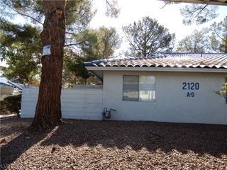 2120 Petersham Court A, Las Vegas, NV 89108