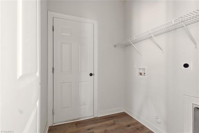 120 Orville Drive, High Point, NC 27260