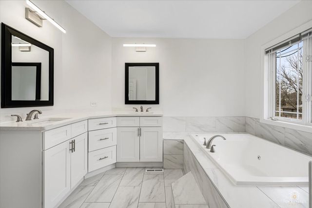 15845 114th Court, Orland Park, IL 60467