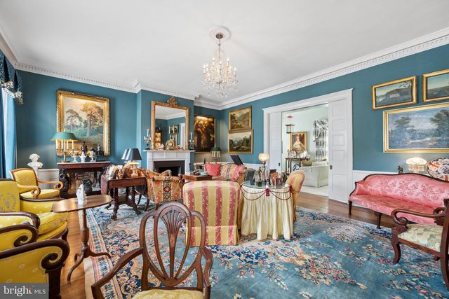 26 E SALISBURY ST, Williamsport, MD 21795