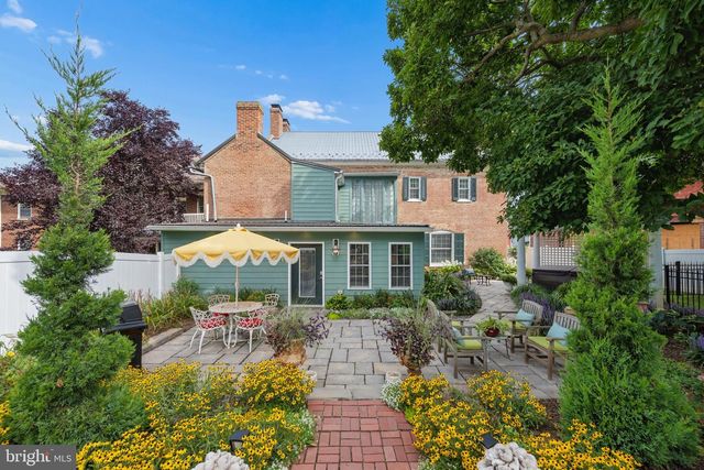 26 E SALISBURY ST, Williamsport, MD 21795