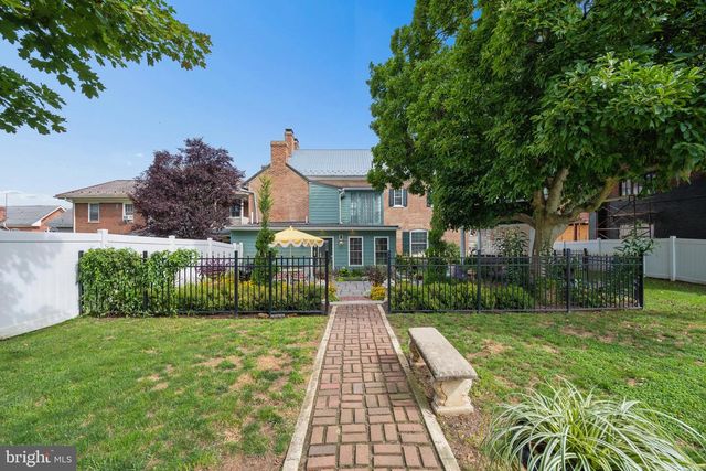 26 E SALISBURY ST, Williamsport, MD 21795
