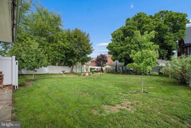 26 E SALISBURY ST, Williamsport, MD 21795