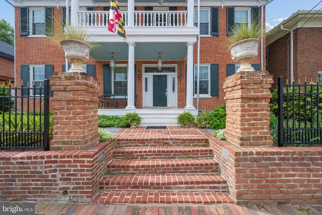 26 E SALISBURY ST, Williamsport, MD 21795