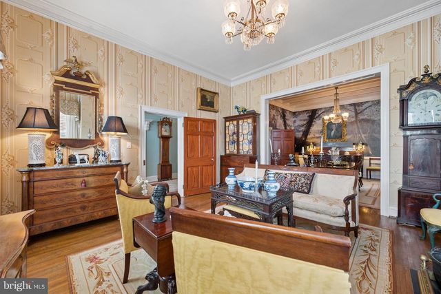 26 E SALISBURY ST, Williamsport, MD 21795