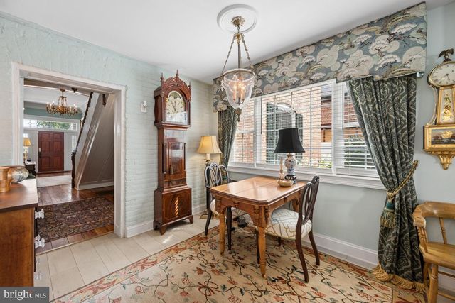 26 E SALISBURY ST, Williamsport, MD 21795