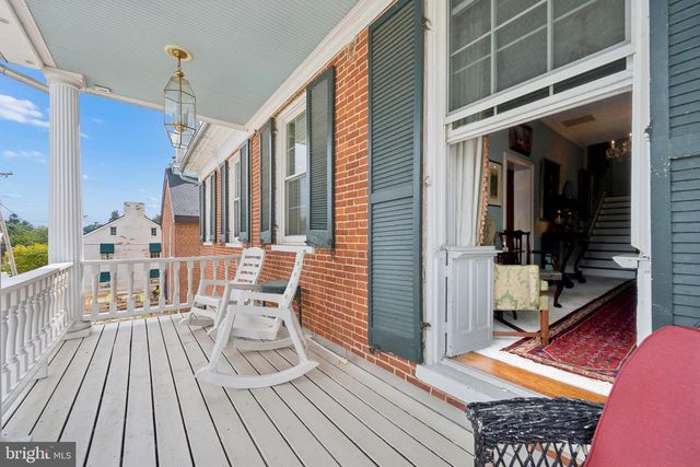 26 E SALISBURY ST, Williamsport, MD 21795