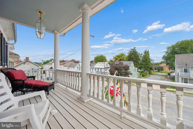 26 E SALISBURY ST, Williamsport, MD 21795
